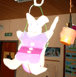Hase mit Farbtopf